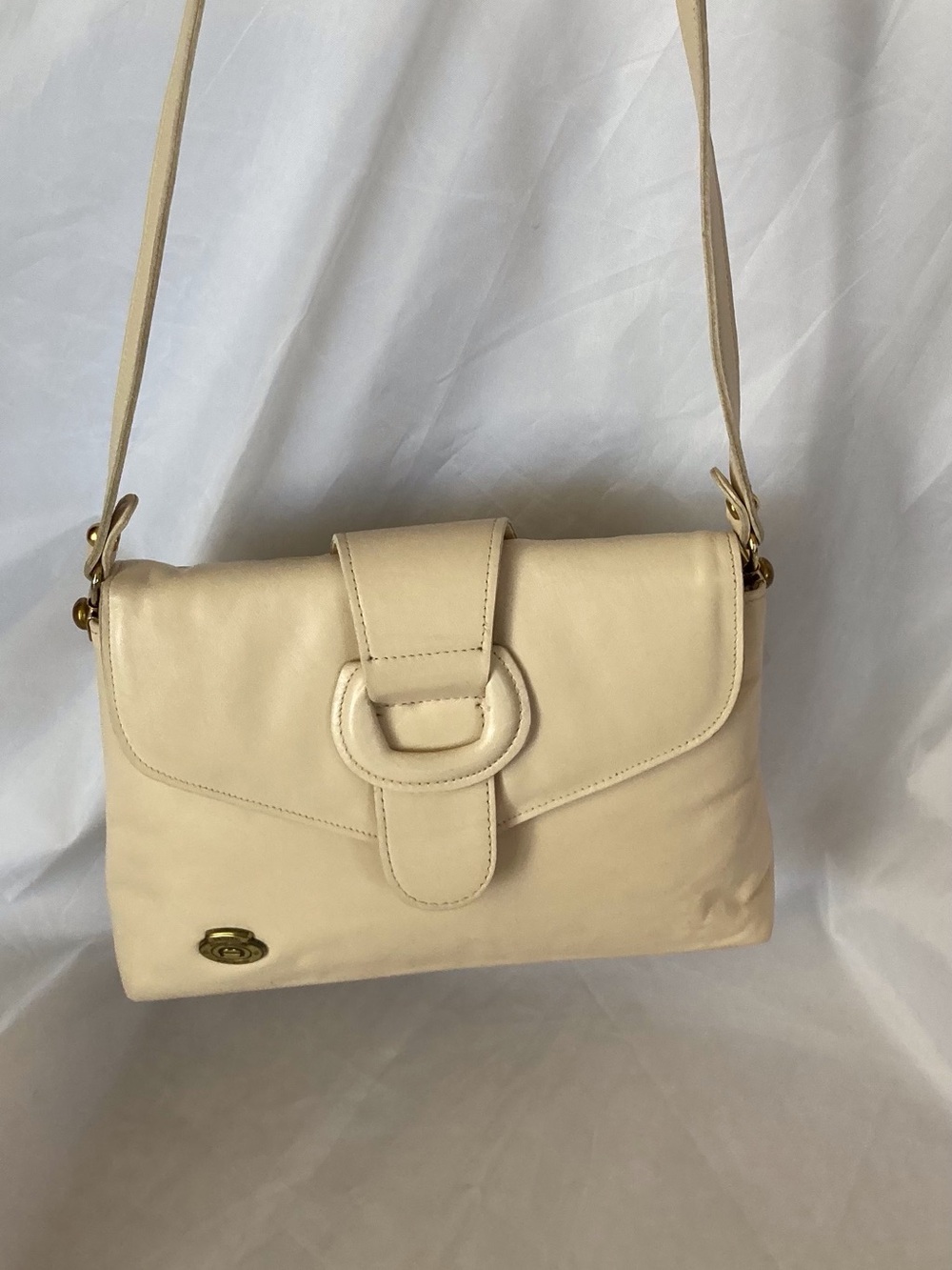 Etienne Aigner Vintage Cream Soft Leather Crossbody Flap Bag Almost 50 years old